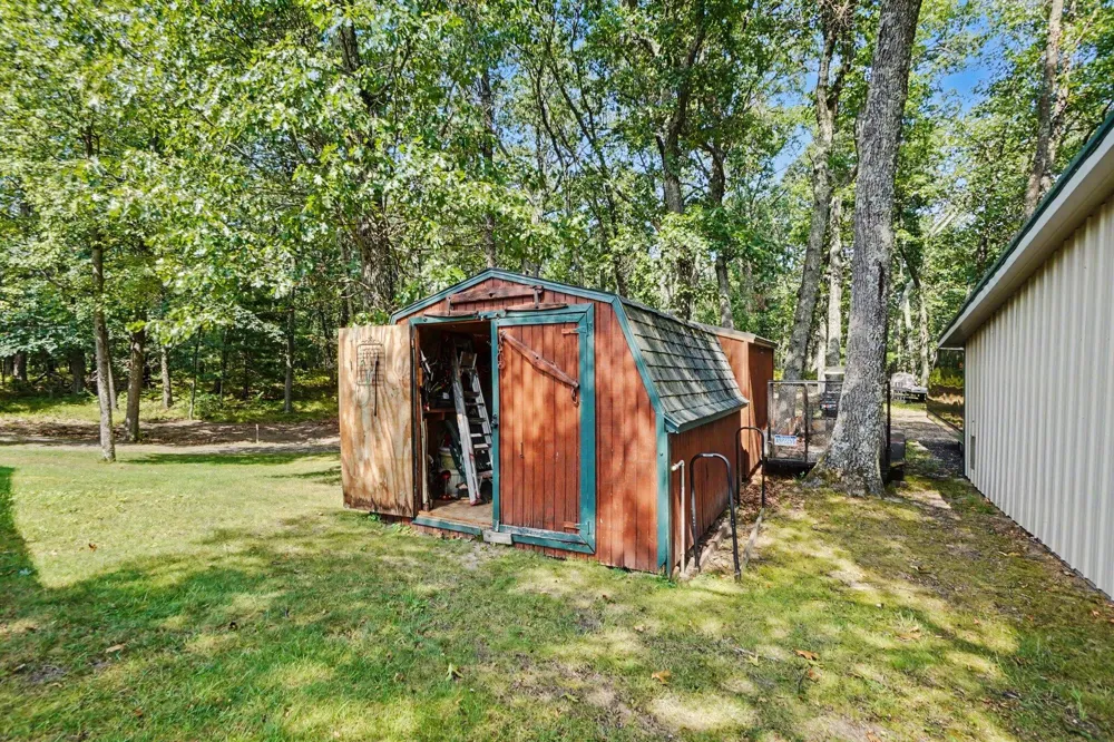 11023 S Roby Lake Drive Lake Township, MI 49304