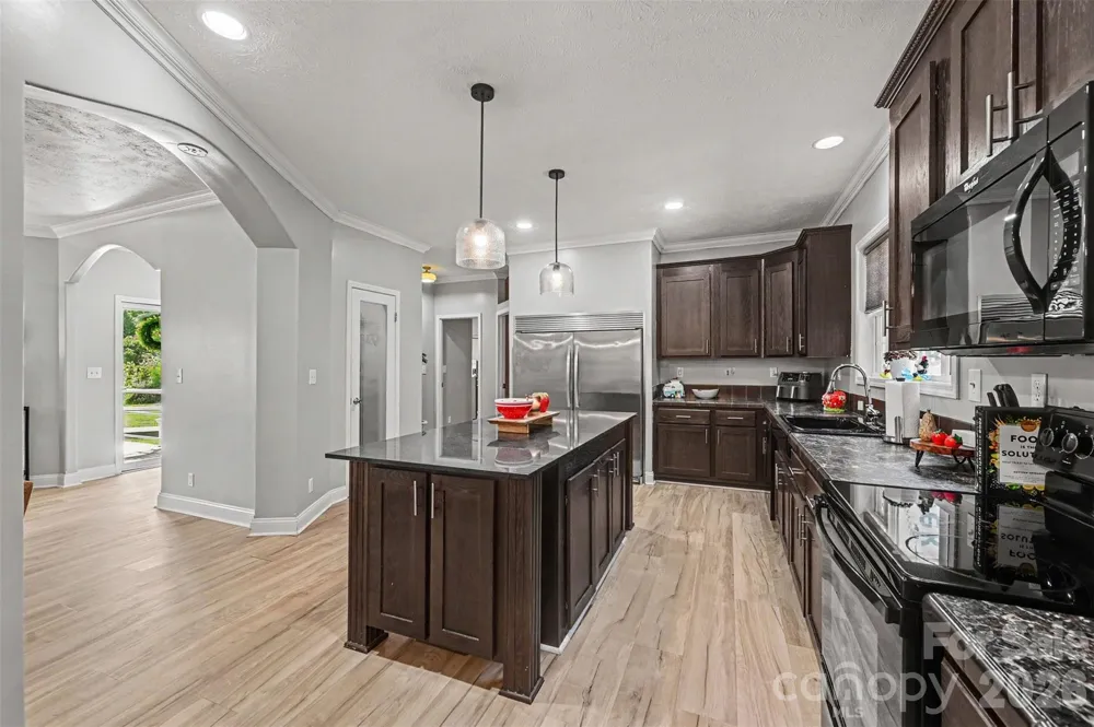 140 Broome Farm Lane Mooresville, NC 28115