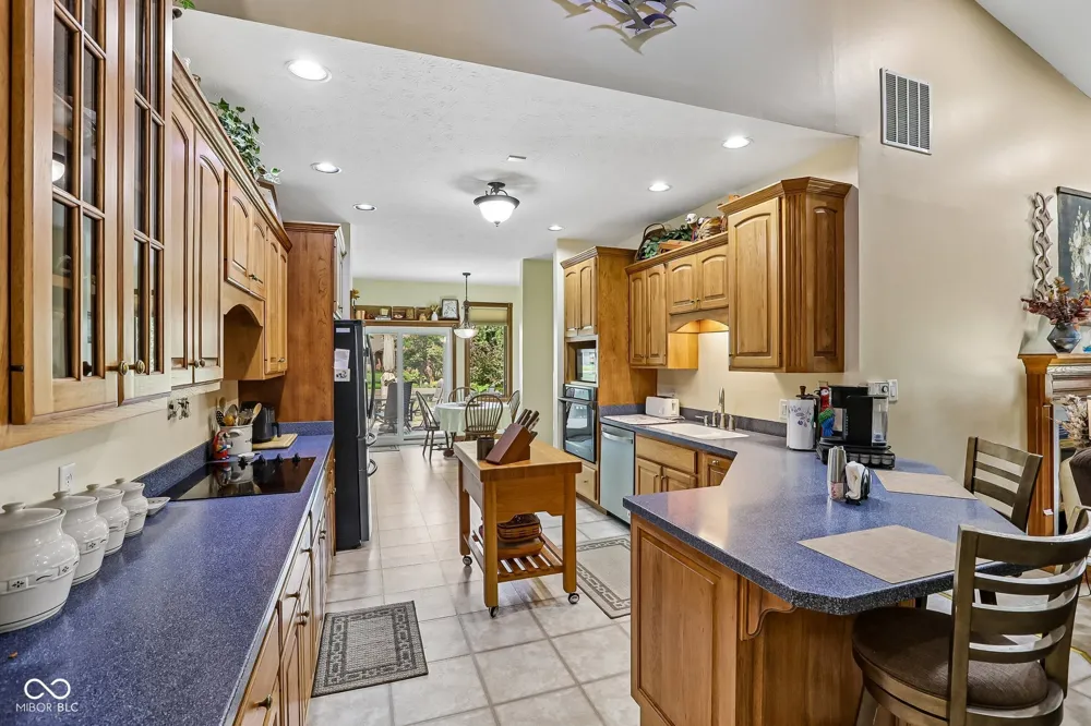 8936 Stonegate Way #A Indianapolis, IN 46227