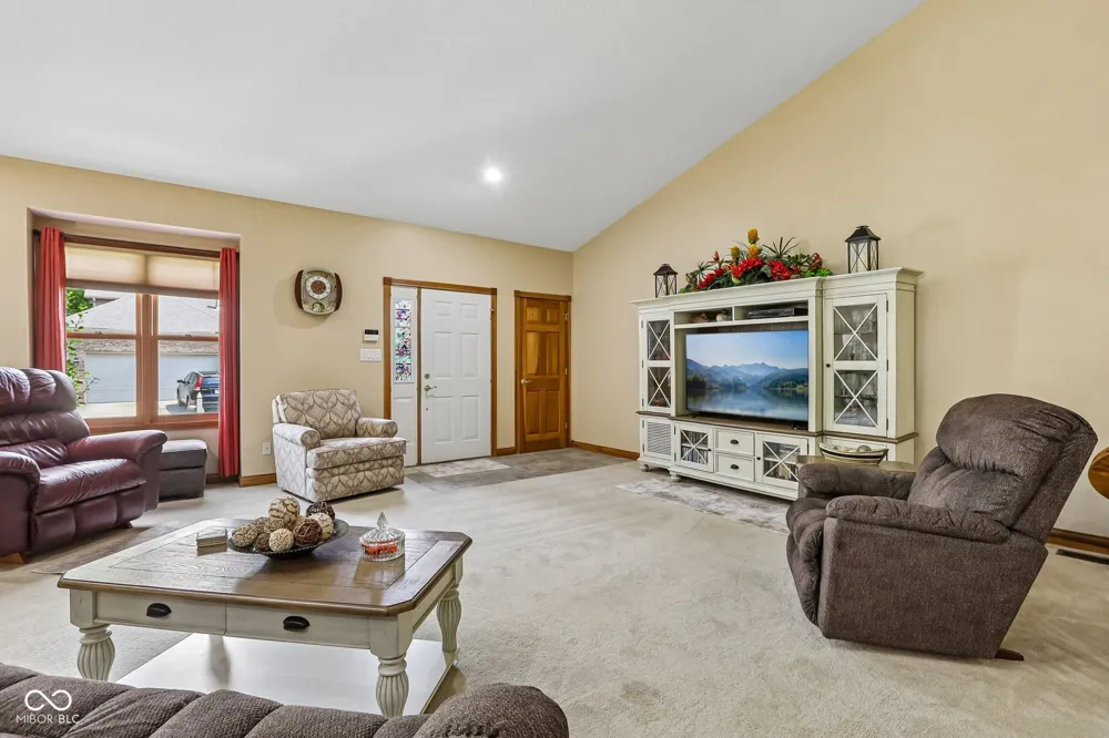 8936 Stonegate Way #A Indianapolis, IN 46227
