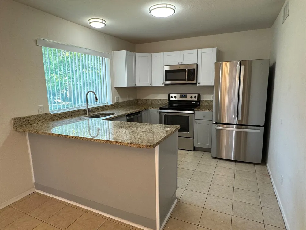 1701 Edge Hill Road Benbrook, TX 76126