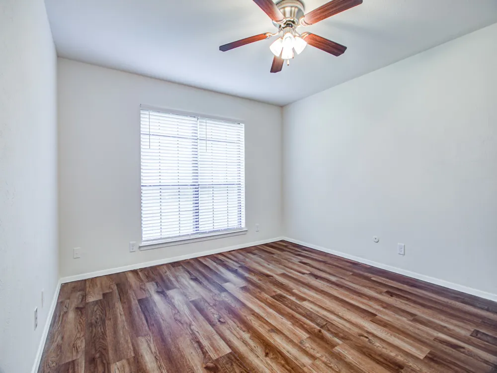 1701 Edge Hill Road Benbrook, TX 76126