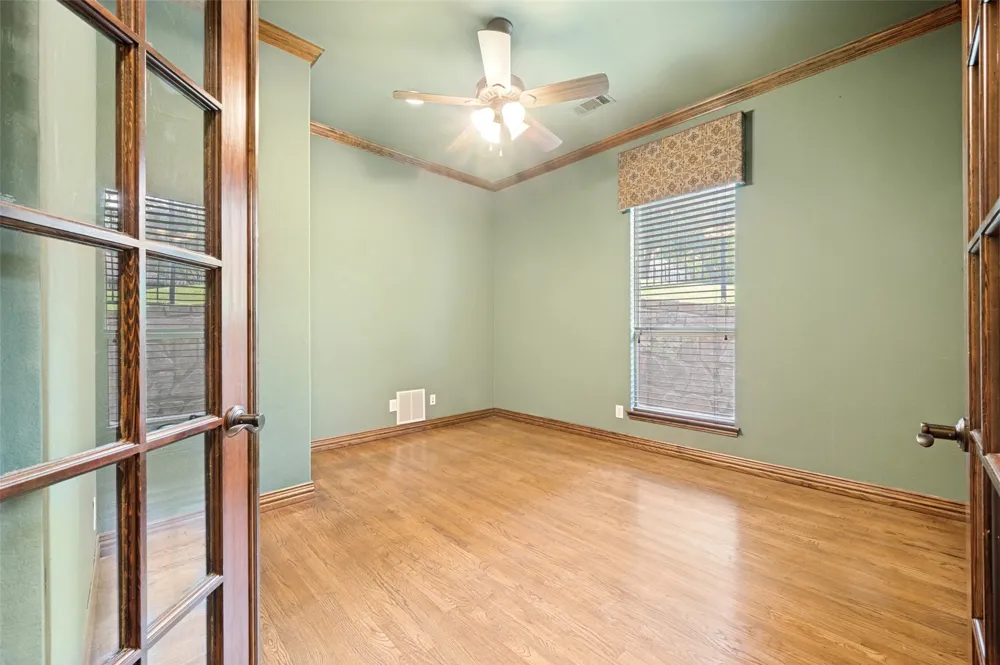 4046 E Hill Drive Irving, TX 75038