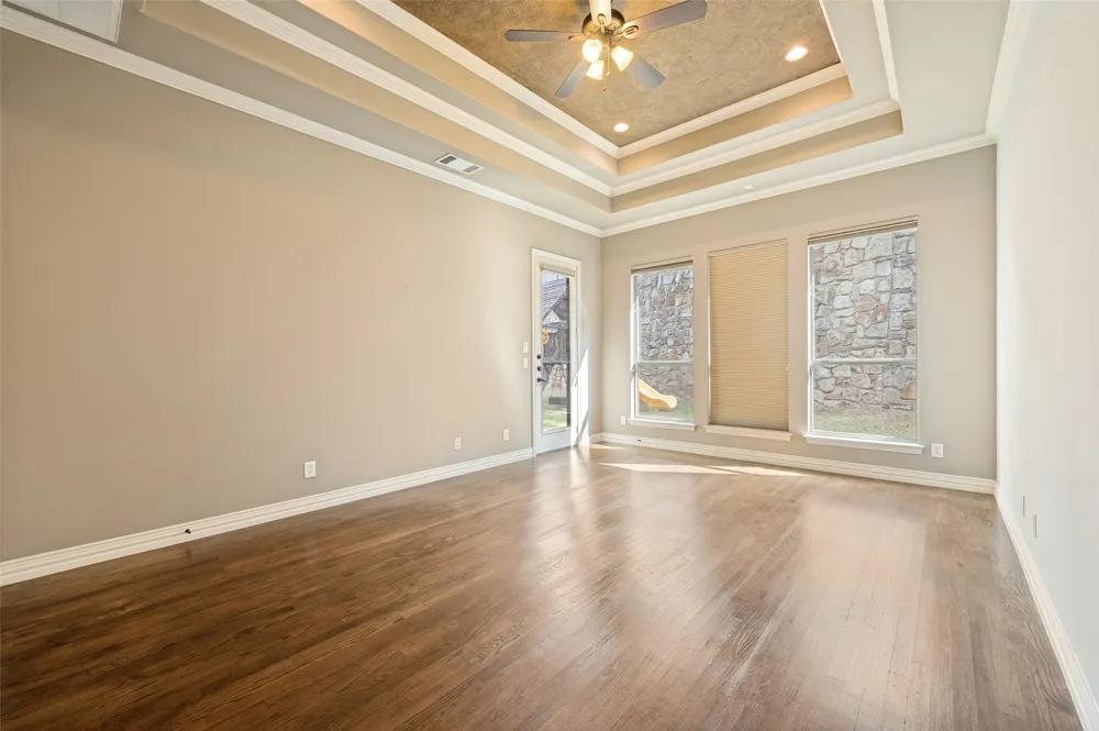 4046 E Hill Drive Irving, TX 75038