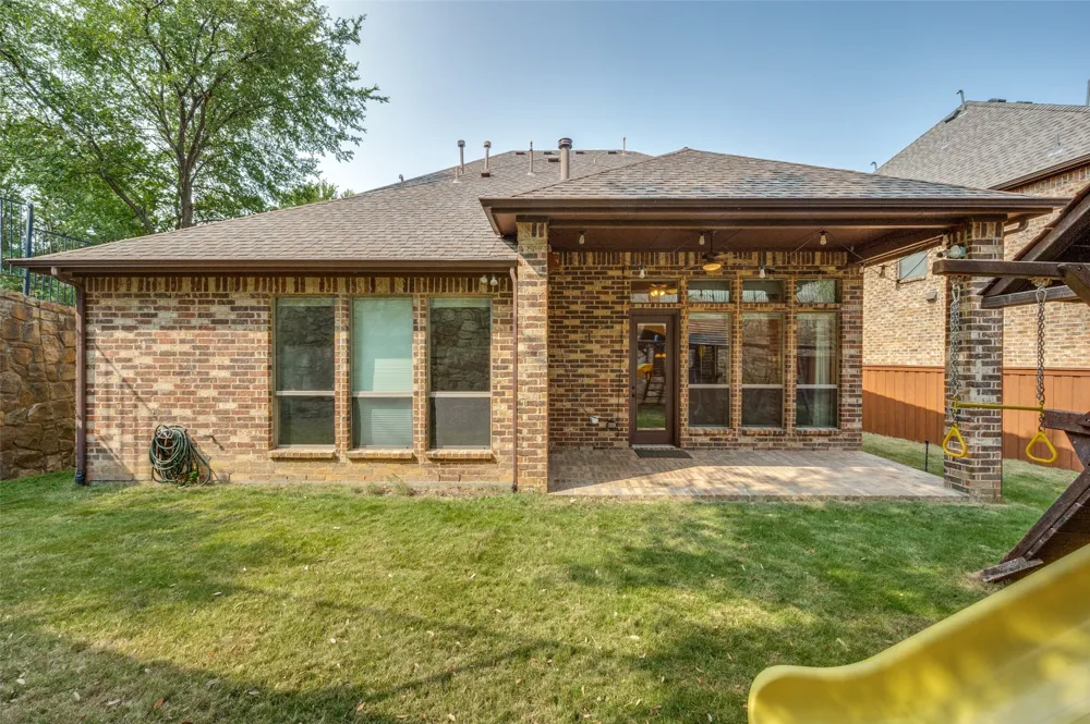 4046 E Hill Drive Irving, TX 75038