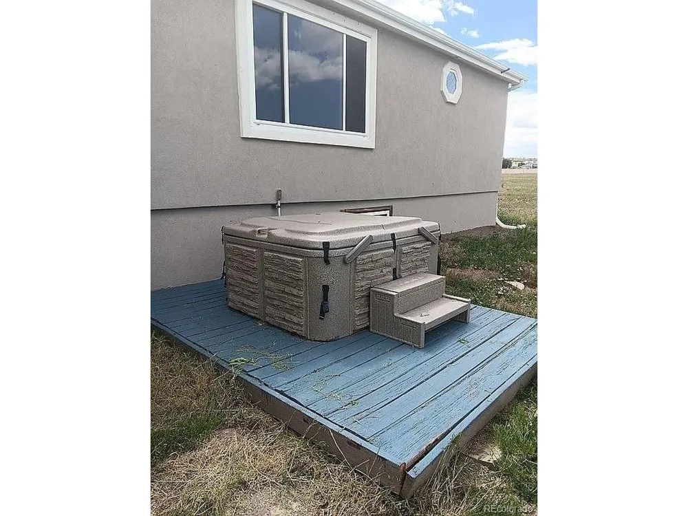 6559 Pickney Road Rye, CO 81069