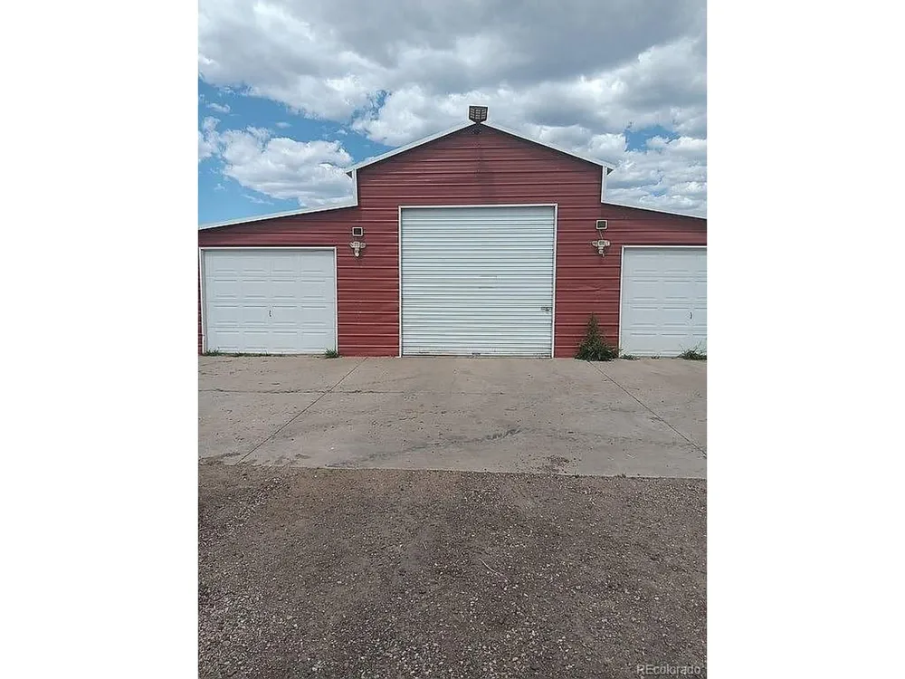 6559 Pickney Road Rye, CO 81069