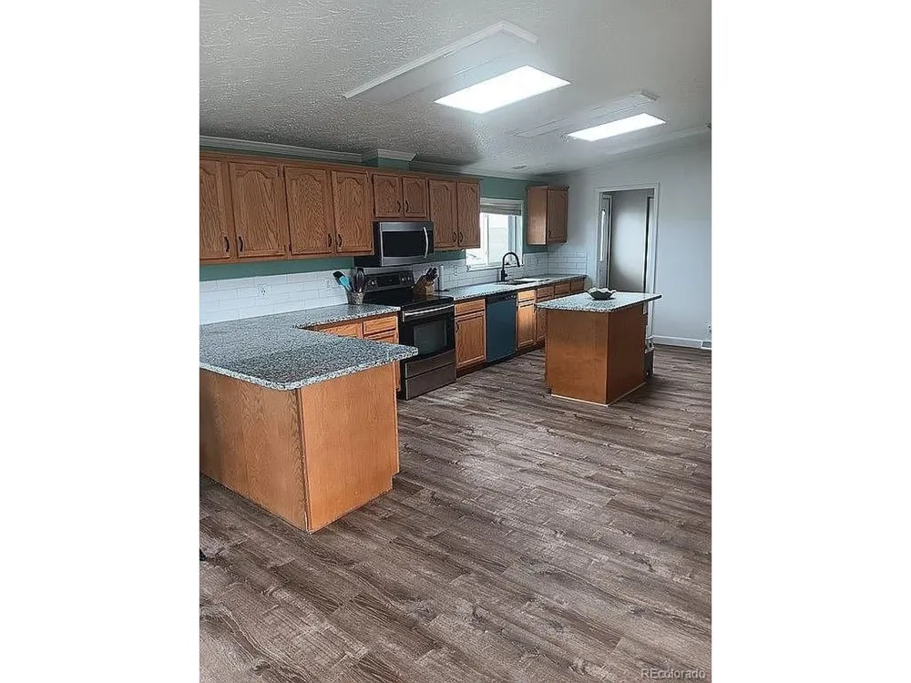 6559 Pickney Road Rye, CO 81069