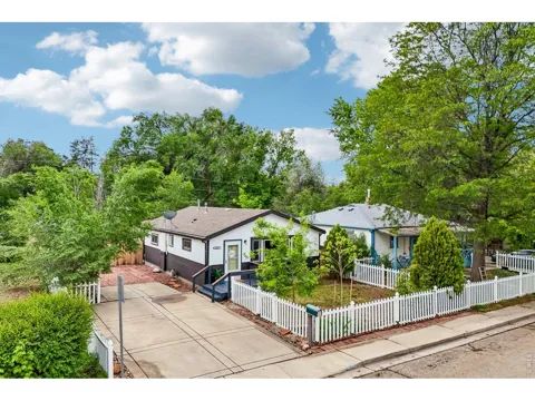 127 E Saint Clair Avenue