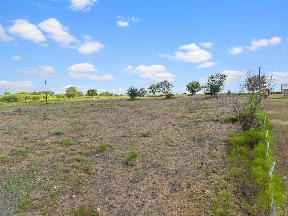County Road 260 Moulton, TX 77975