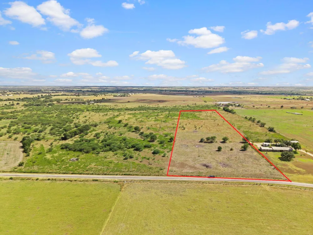 County Road 260 Moulton, TX 77975