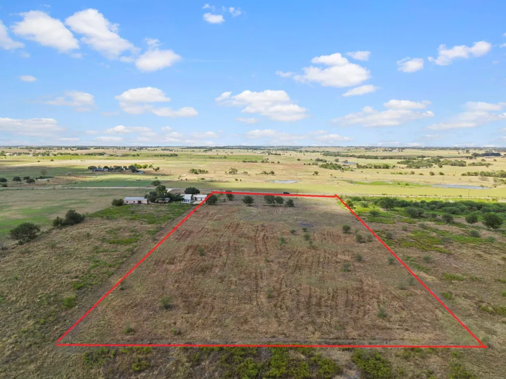 County Road 260 Moulton, TX 77975