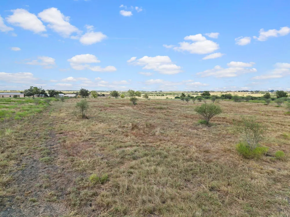County Road 260 Moulton, TX 77975