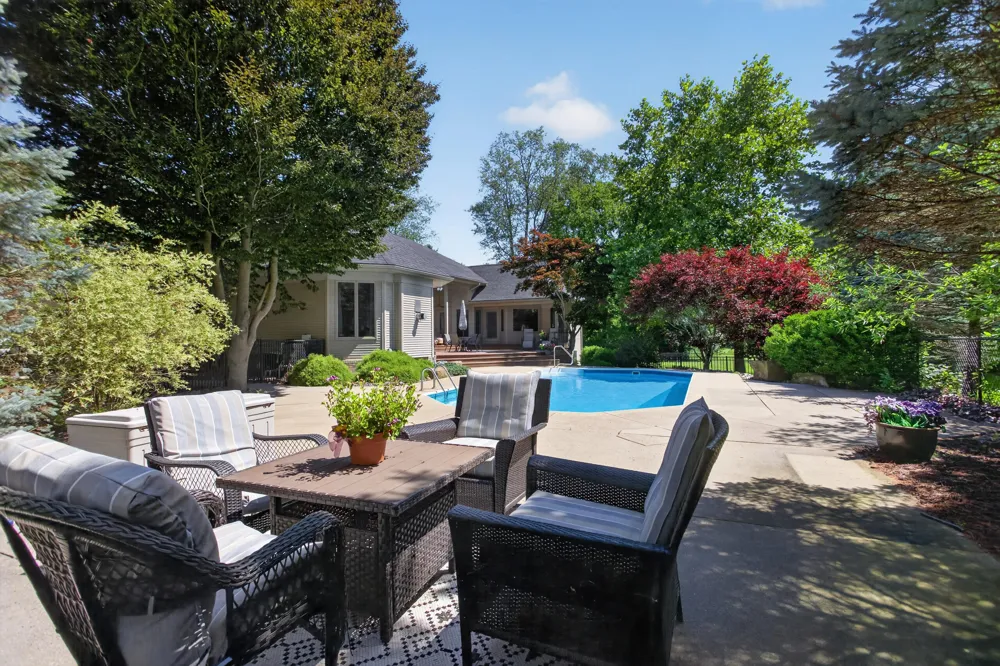 4929 Country Lane Jackson, MI 49201