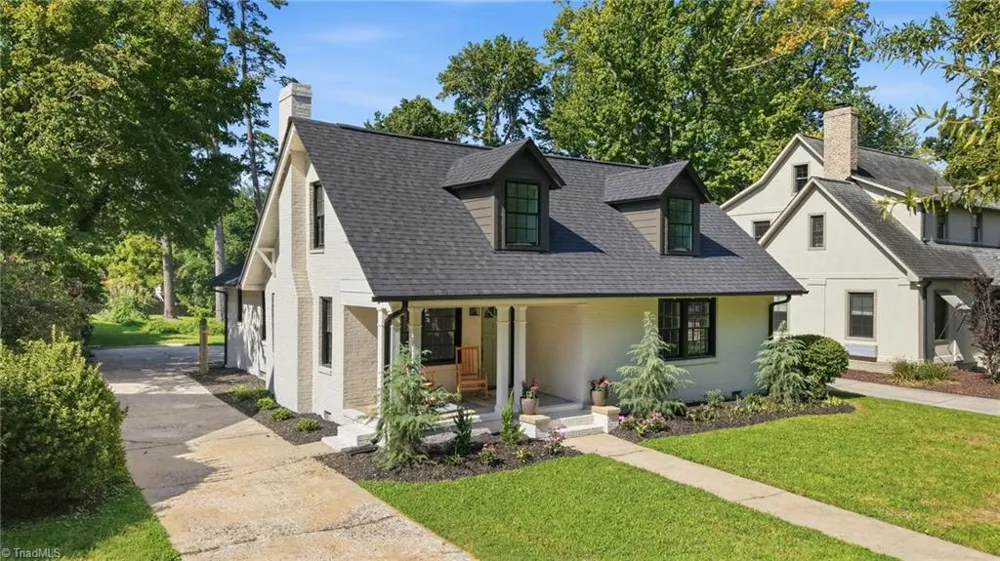 813 Arbordale Avenue High Point, NC 27262