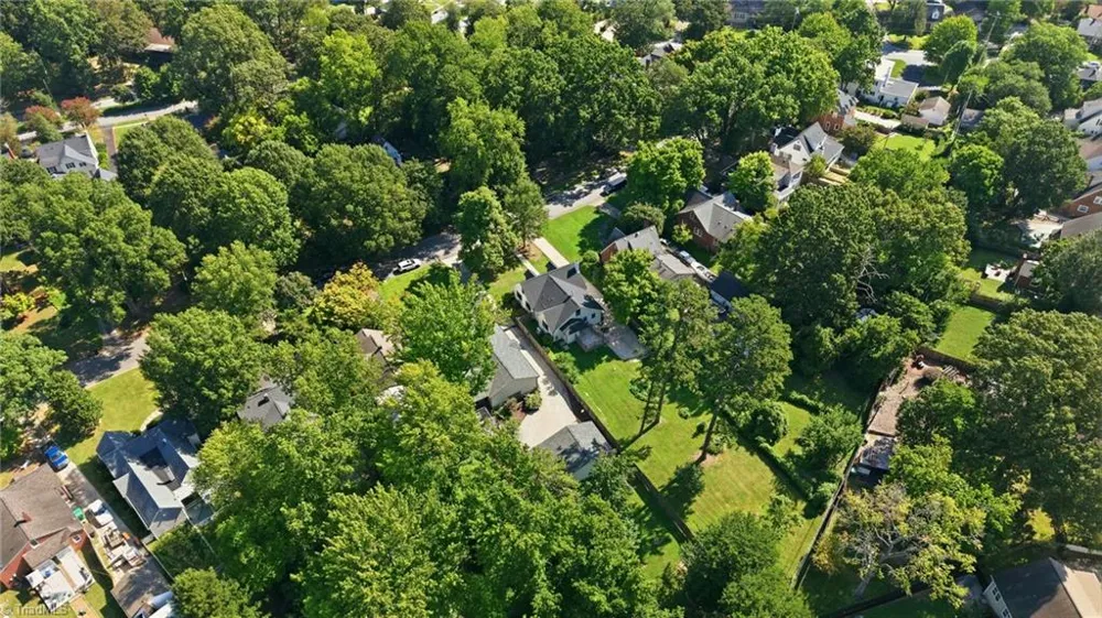 813 Arbordale Avenue High Point, NC 27262