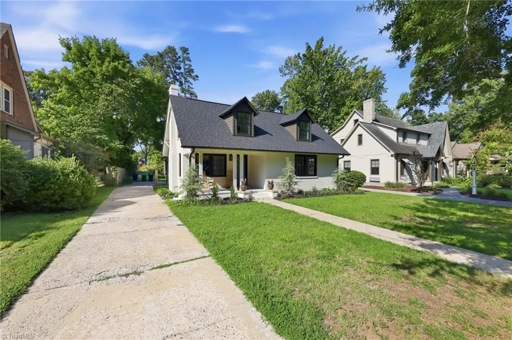 813 Arbordale Avenue High Point, NC 27262