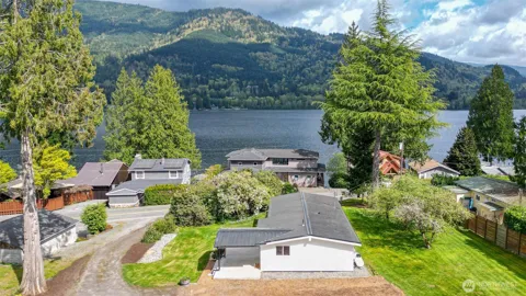 477 W Lake Samish Drive
