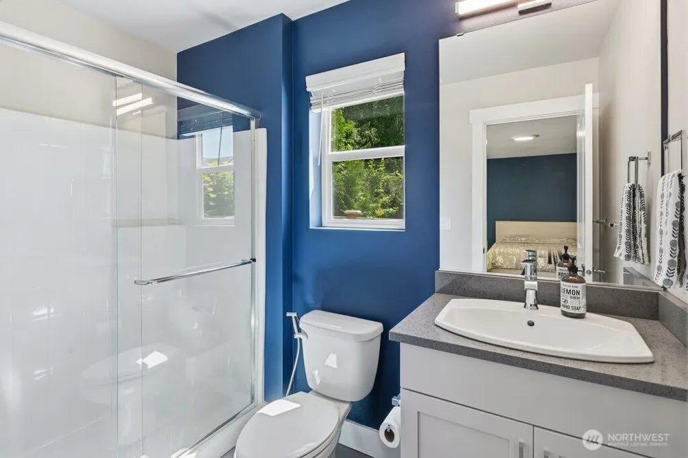 19611 3rd Drive SE Bothell, WA 98012
