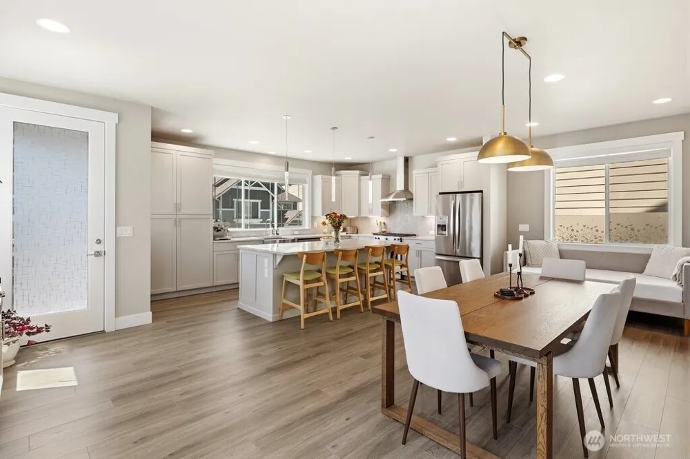 19611 3rd Drive SE Bothell, WA 98012