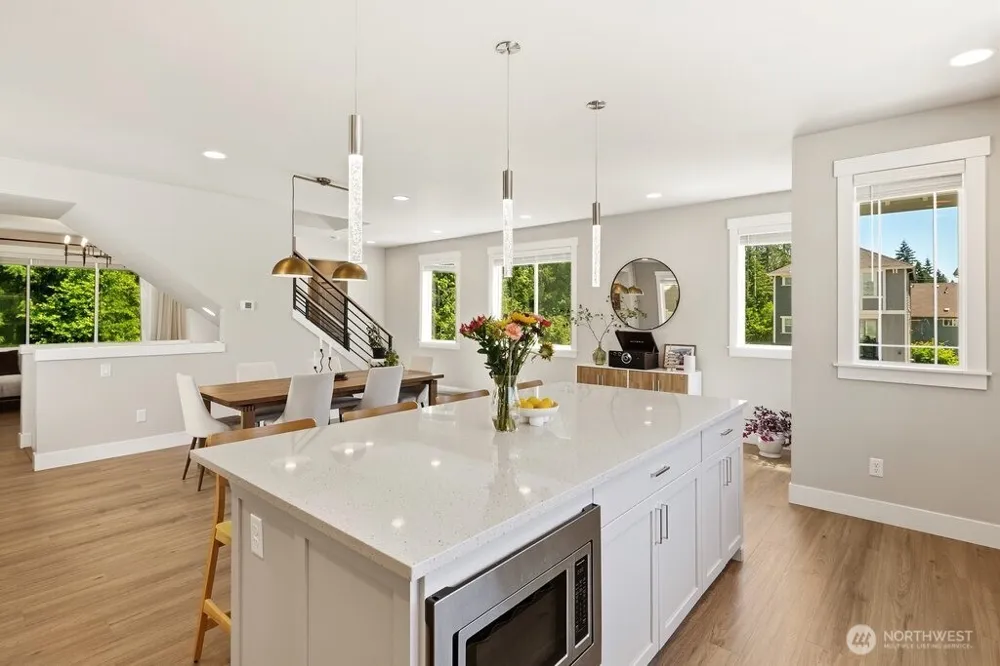 19611 3rd Drive SE Bothell, WA 98012