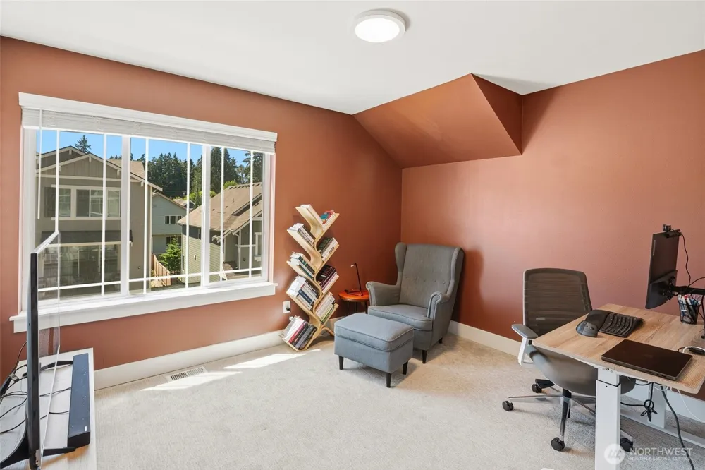 19611 3rd Drive SE Bothell, WA 98012
