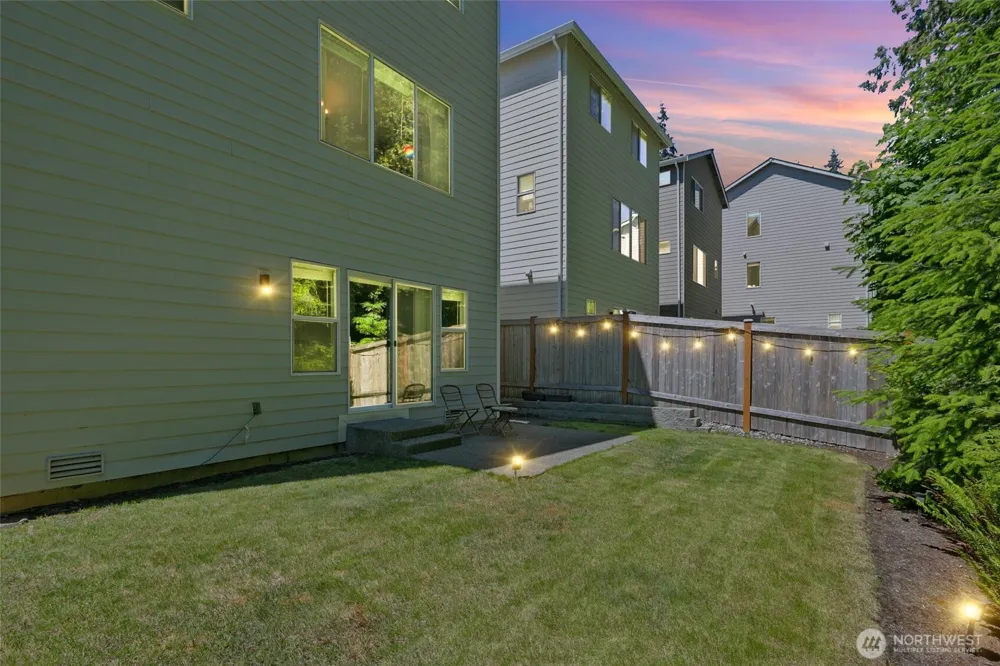 19611 3rd Drive SE Bothell, WA 98012
