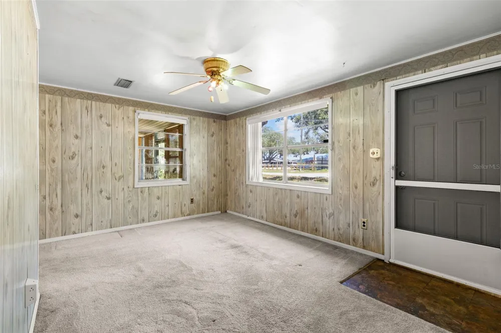 6903 OHIO AVENUE Gibsonton, FL 33534