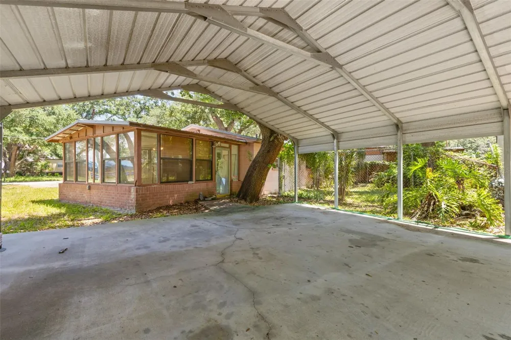 6903 OHIO AVENUE Gibsonton, FL 33534