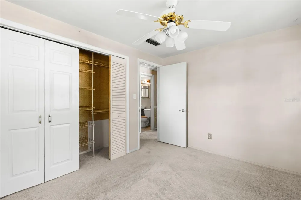 6903 OHIO AVENUE Gibsonton, FL 33534