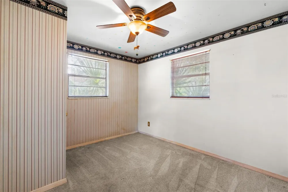 6903 OHIO AVENUE Gibsonton, FL 33534