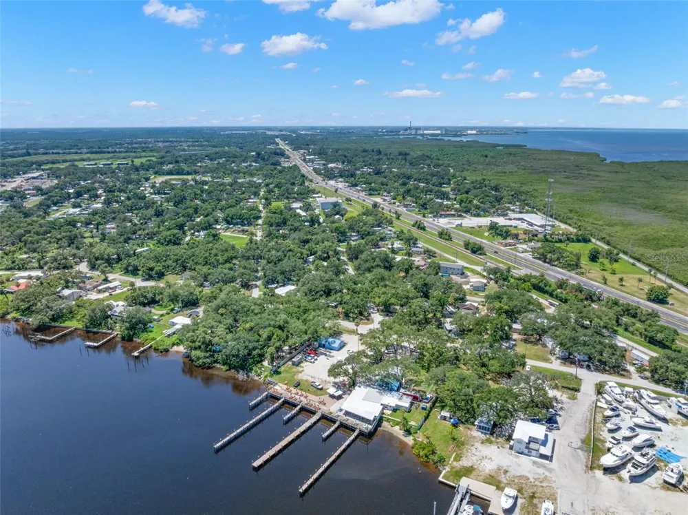 6903 OHIO AVENUE Gibsonton, FL 33534