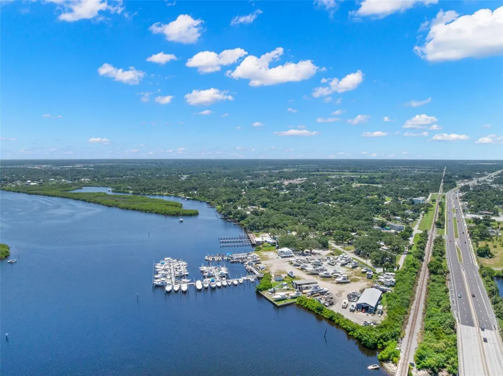 6903 OHIO AVENUE Gibsonton, FL 33534