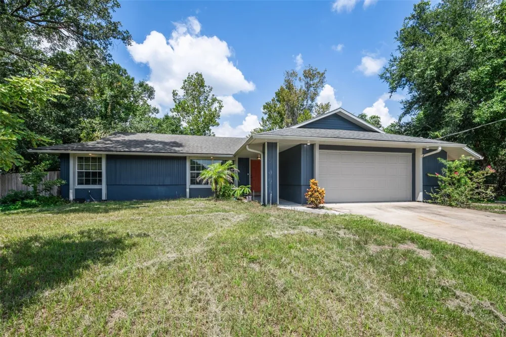 2380 PEMBERTON STREET Oviedo, FL 32765