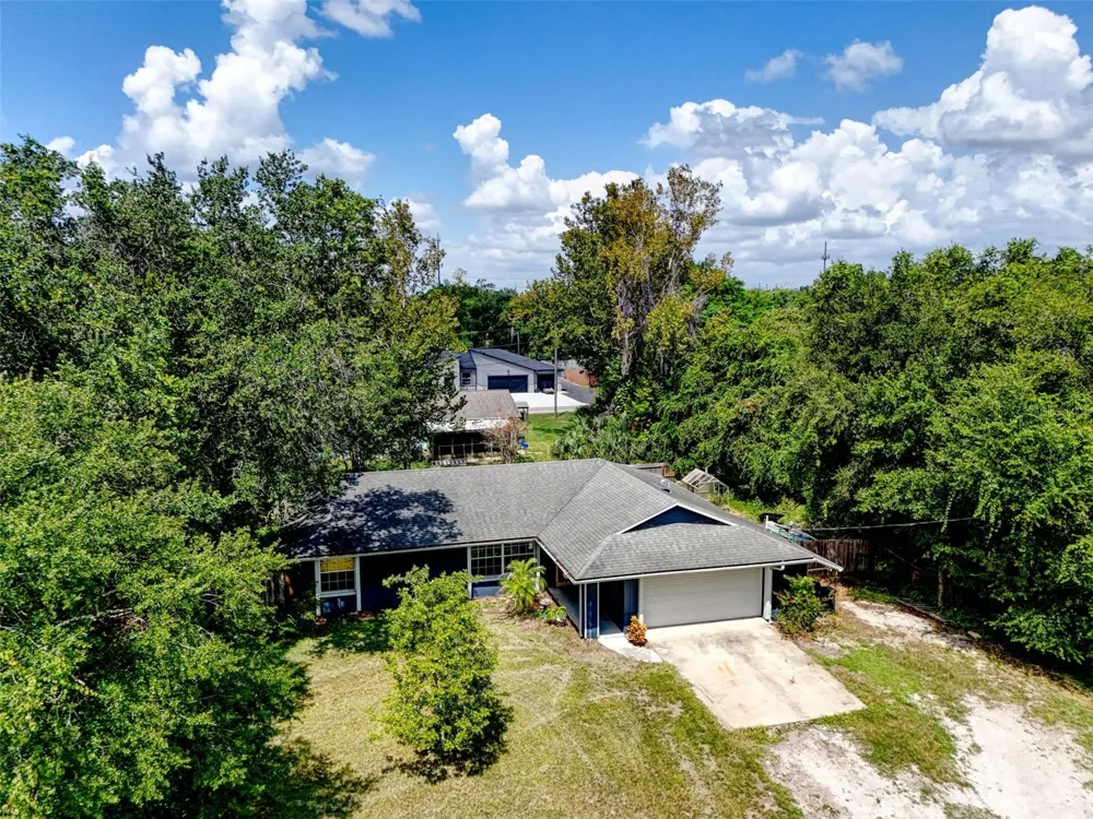 2380 PEMBERTON STREET Oviedo, FL 32765