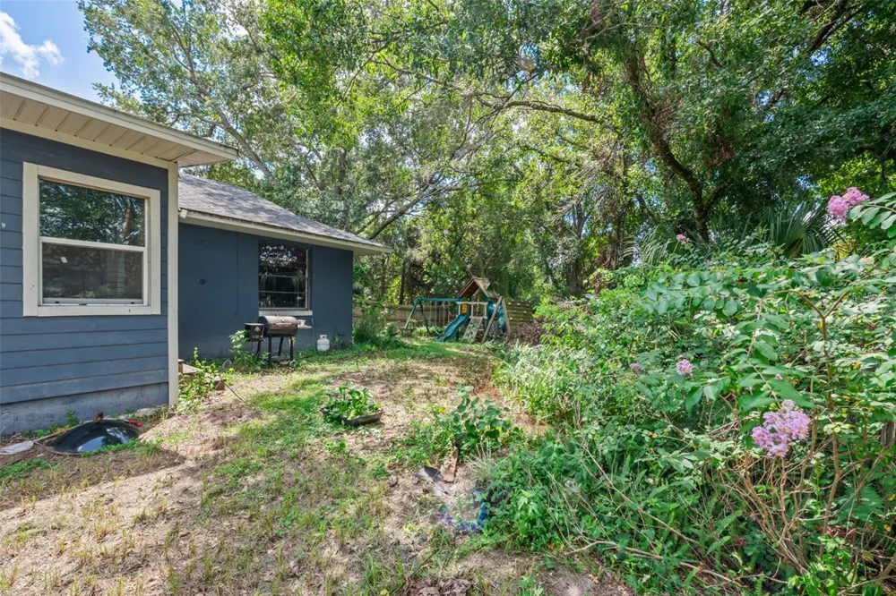 2380 PEMBERTON STREET Oviedo, FL 32765