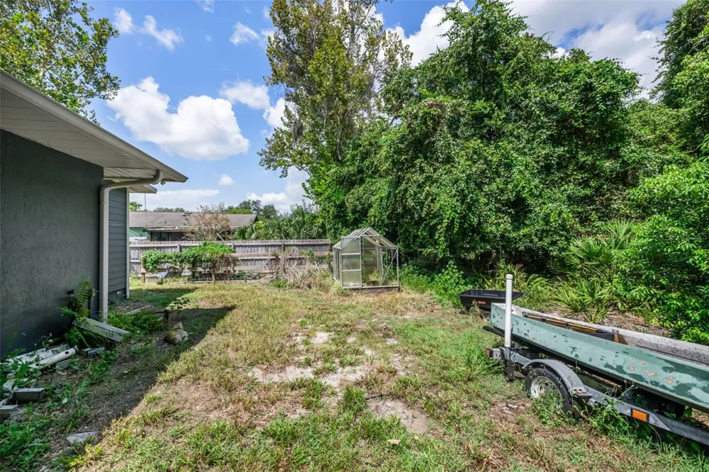 2380 PEMBERTON STREET Oviedo, FL 32765