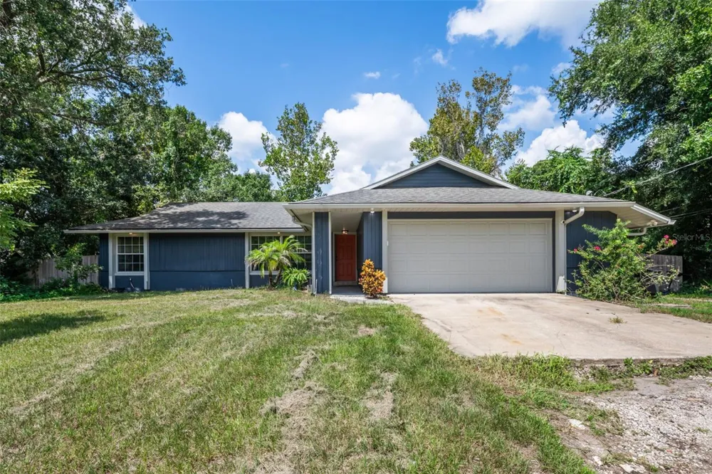 2380 PEMBERTON STREET Oviedo, FL 32765