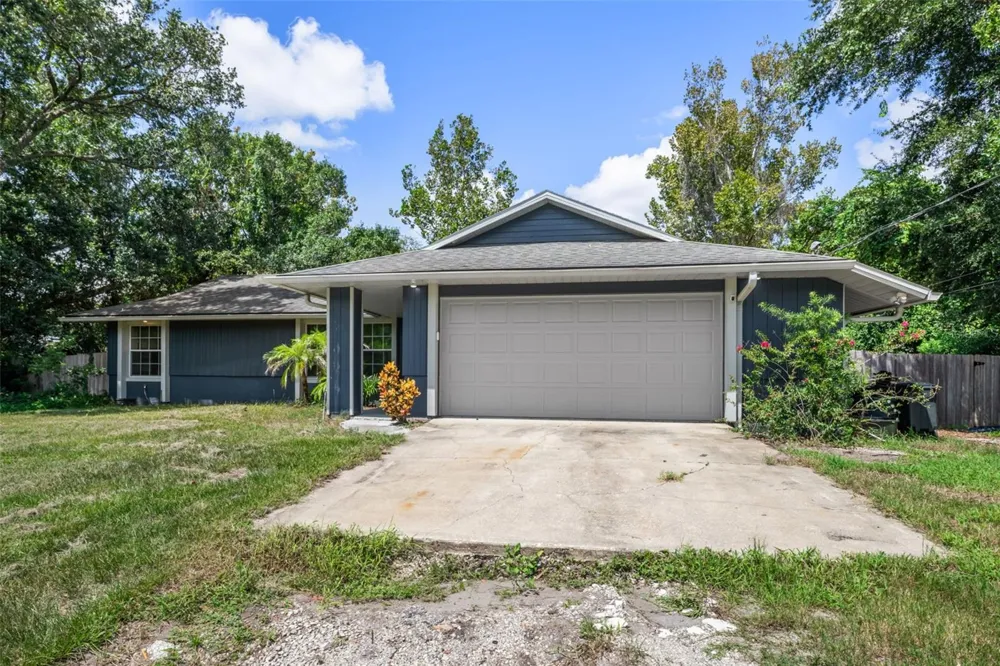 2380 PEMBERTON STREET Oviedo, FL 32765