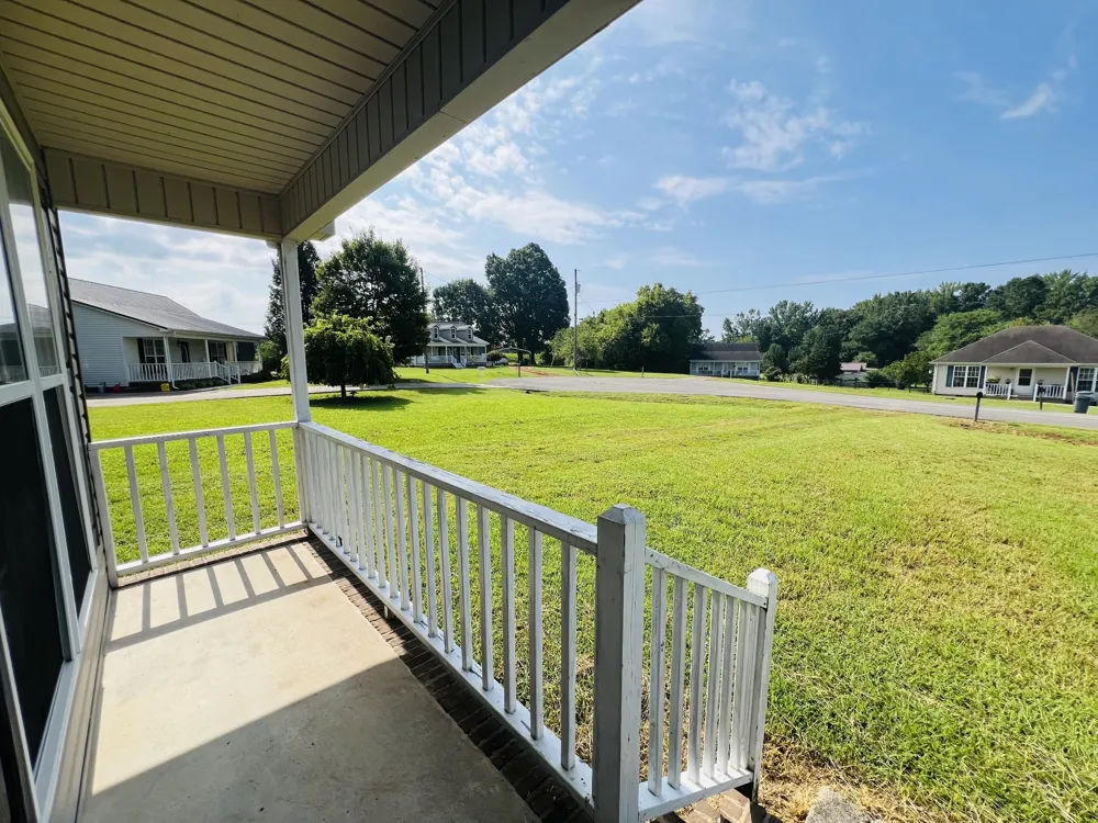 10 Crockett Dr Fayetteville, TN 37334