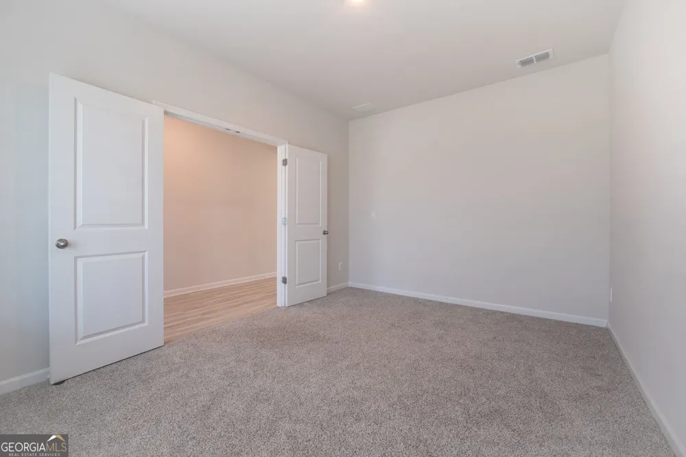 3774 Commodore CT Buford, GA 30519