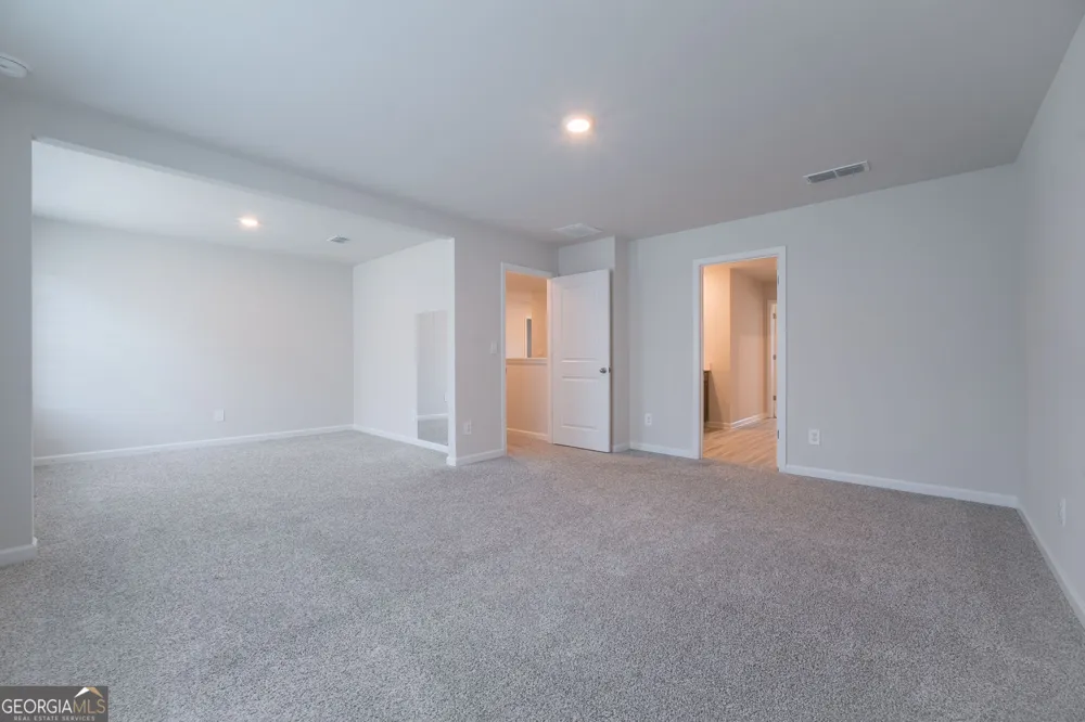 3774 Commodore CT Buford, GA 30519