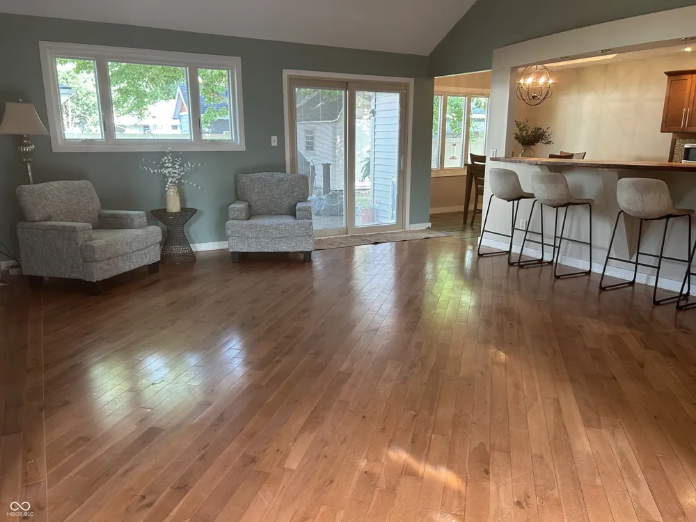 3256 Muriel Place Columbus, IN 47203