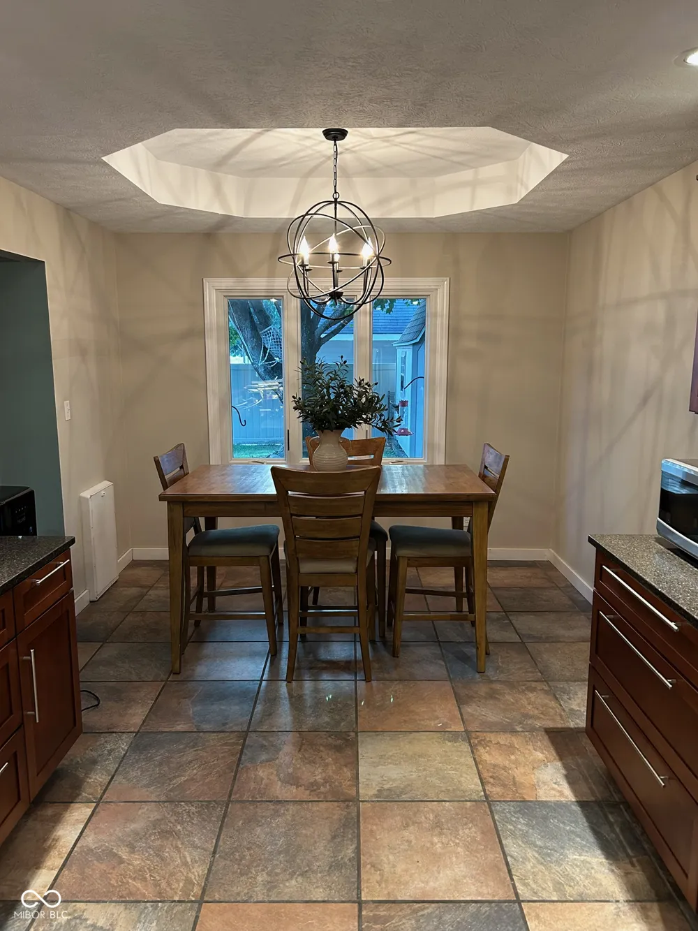 3256 Muriel Place Columbus, IN 47203