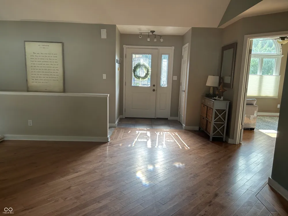 3256 Muriel Place Columbus, IN 47203