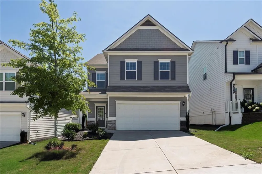 350 Cranston Drive Ball Ground, GA 30107