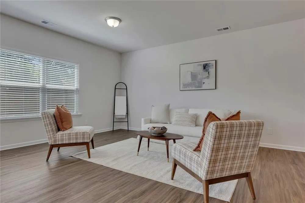 350 Cranston Drive Ball Ground, GA 30107