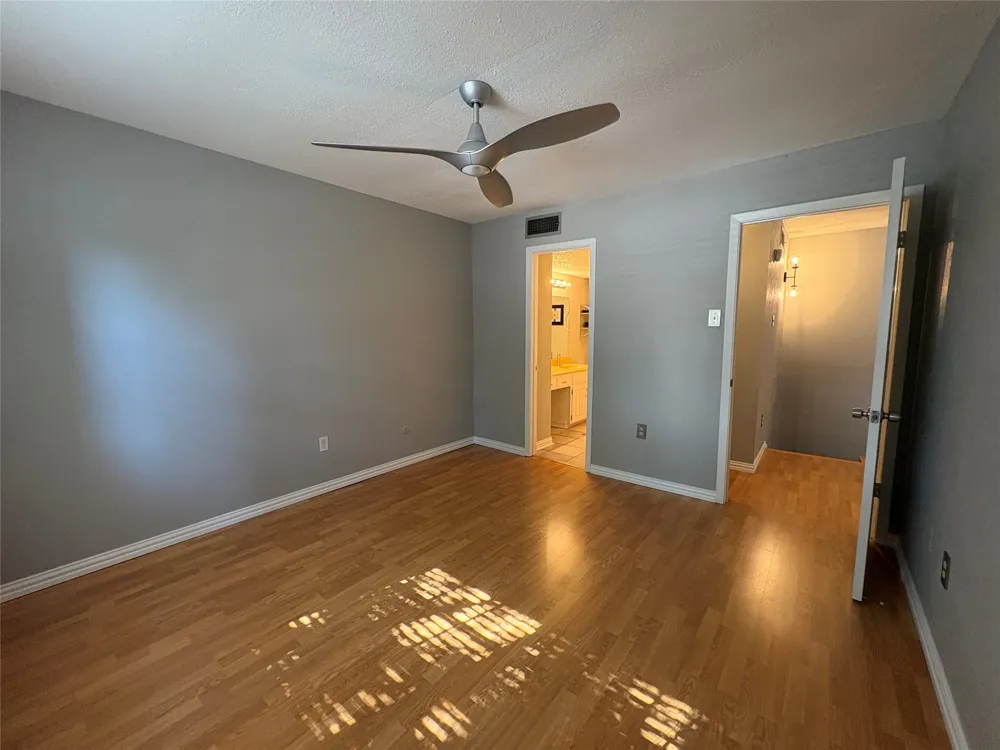 891 Dublin Drive #2 Richardson, TX 75080