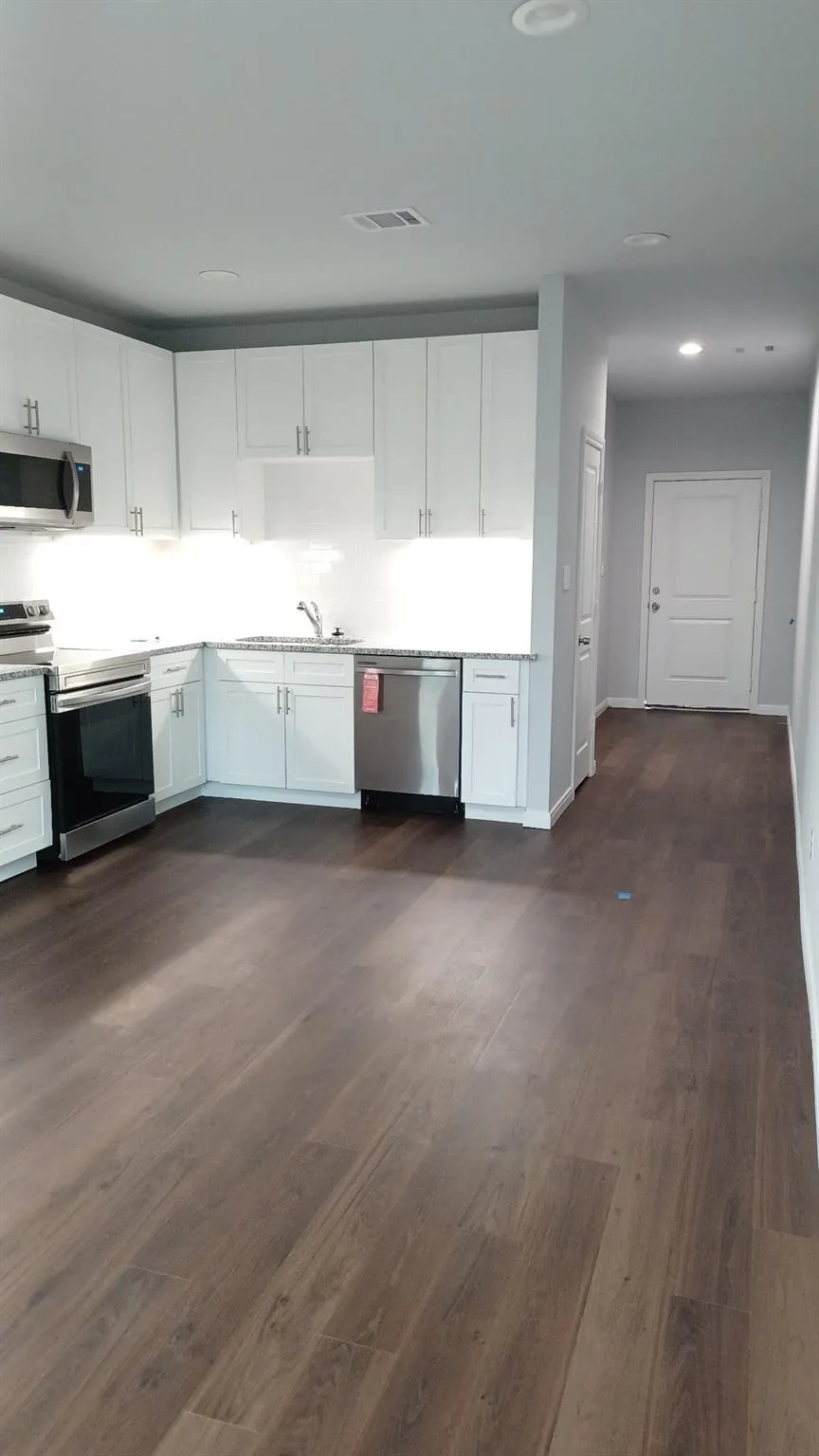18827 Luminescent Lane Spring, TX 77379