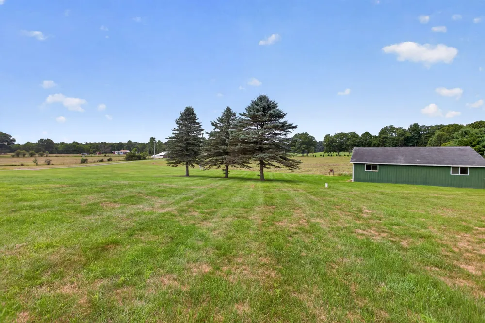 11503 Onondaga Road Onondaga, MI 49264